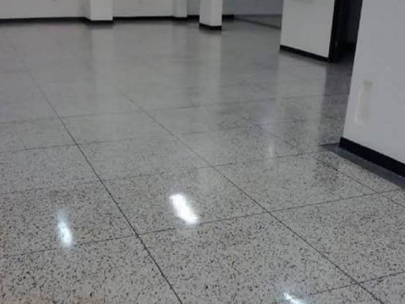 Moderna Pisos - Piso Esportivo - Concreto Lapidado - Piso Epóxi - Cimento Queimado